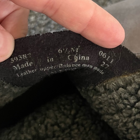 Women’s Clarks gray suede bendable Dream Moto fur booties boots fashion 6.5 - Picture 7 of 7